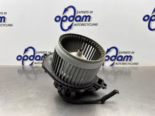 Kachel Ventilatiemotor-8240794 (22665176)