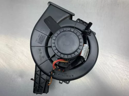 Kachel Ventilatiemotor-8210233 (22676054)