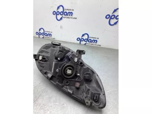 Koplamp links-8314878 (22689064)