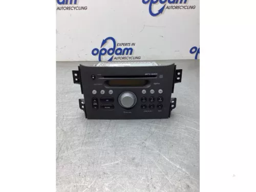 Radio CD Speler-8304616 (22672175)