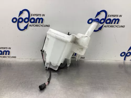 Ruitensproeiertank voor-8064679