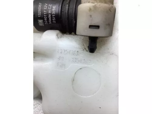 Ruitensproeiertank voor-8220600 (22498461)