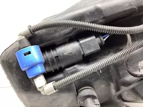 Ruitensproeiertank voor-7990372 (19053802)