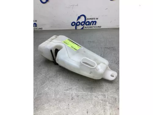 Ruitensproeiertank voor-8103030 (21199025)