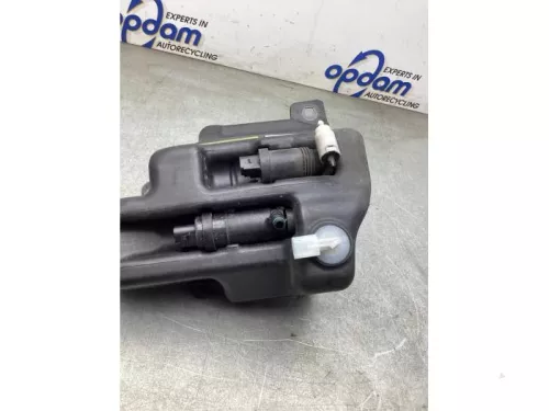 Ruitensproeiertank voor-8286425 (22056185)