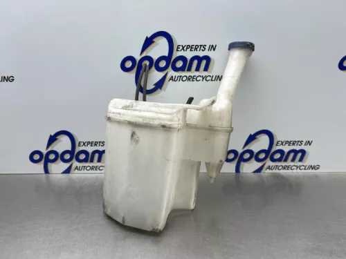 Ruitensproeiertank voor-8314894
