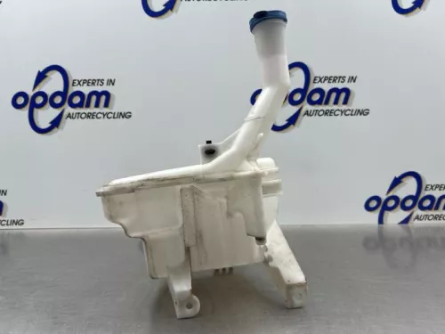 Ruitensproeiertank voor-8306149 (22432564)