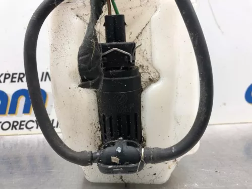Ruitensproeiertank voor-8055178 (19899573)