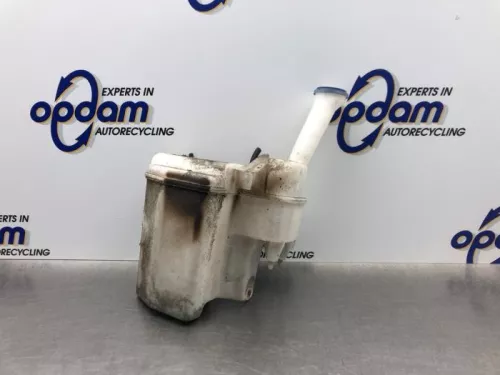 Ruitensproeiertank voor-8199029