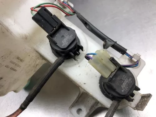 Ruitensproeiertank voor-8177417 (20535494)