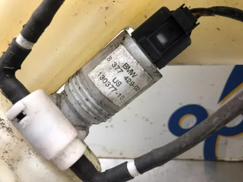 Ruitensproeiertank voor-8167738 (20425987)