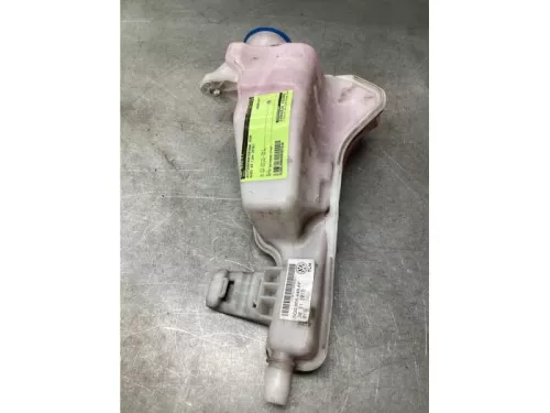 Ruitensproeiertank voor-8247877 (21602705)