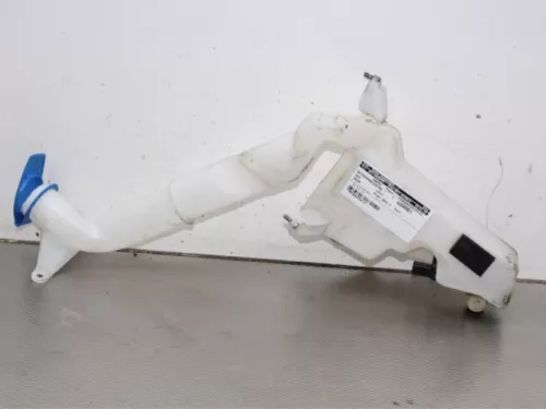Ruitensproeiertank voor-7882328 (10987888)