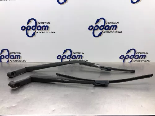 Ruitenwisserarm voor-8193050 (21418226)