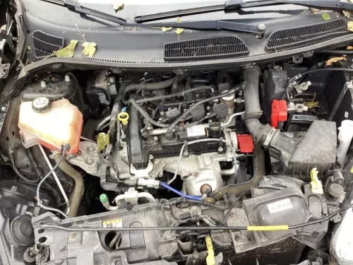 Ruitenwisserarm voor-8238819