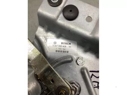 Ruitenwissermotor achter-8261420 (21705105)