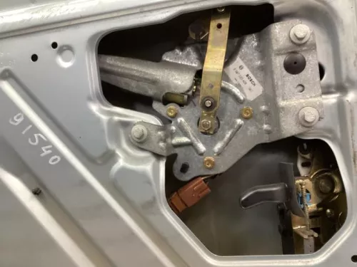 Ruitenwissermotor achter-8220898