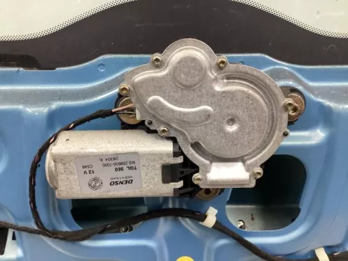 Ruitenwissermotor achter-8291702