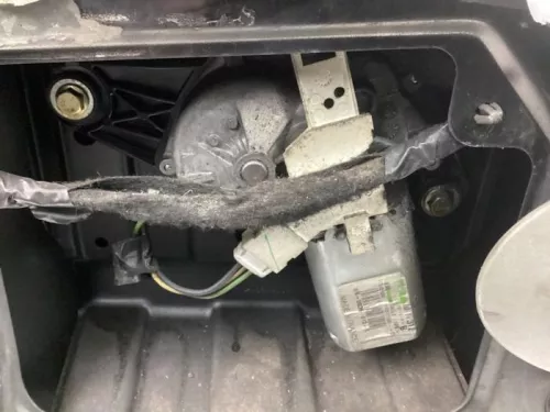 Ruitenwissermotor achter-8229255