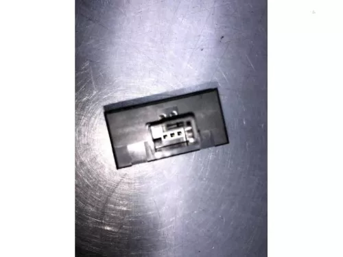 Schakelaar Koplamp Ihv-8203352 (21660237)