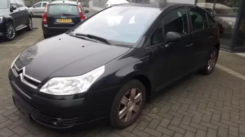 Scherm links-voor-7851521 (9372691)