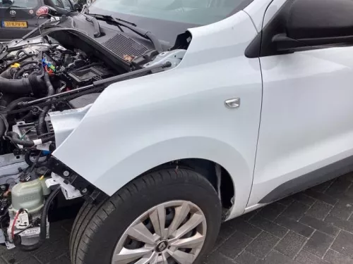 Scherm links-voor-8216329