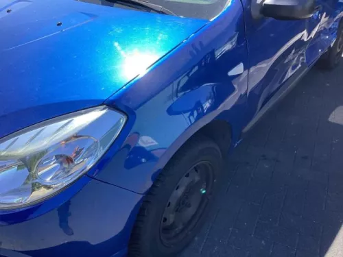 Scherm links-voor-8316359