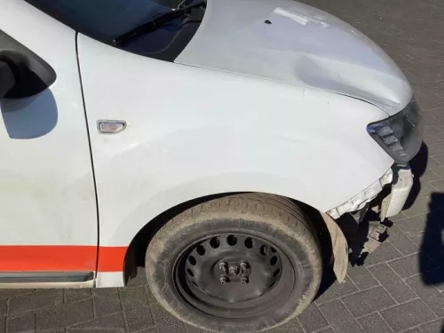 Scherm rechts-voor-7614963 (16581442)