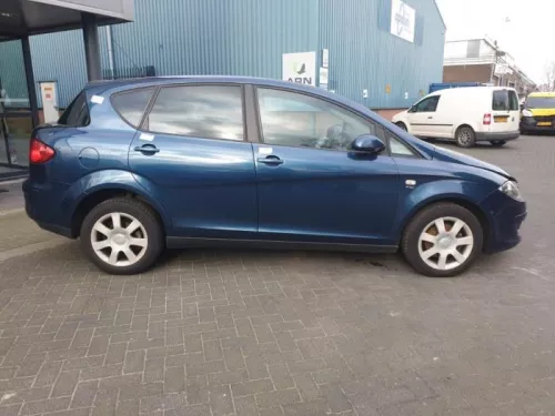 Scherm rechts-voor-7878885 (13867149)