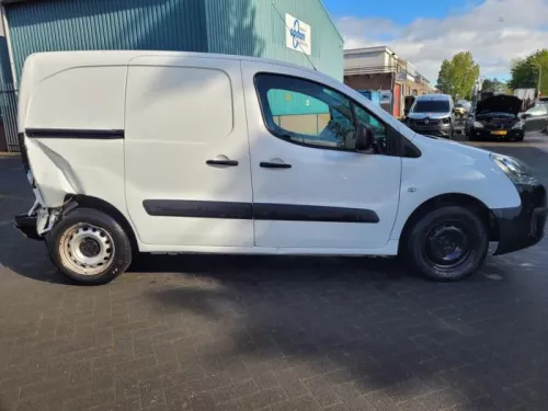 Scherm rechts-voor-8179213 (22540525)