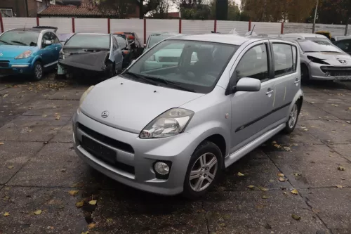 Aandrijfas links-voor Daihatsu