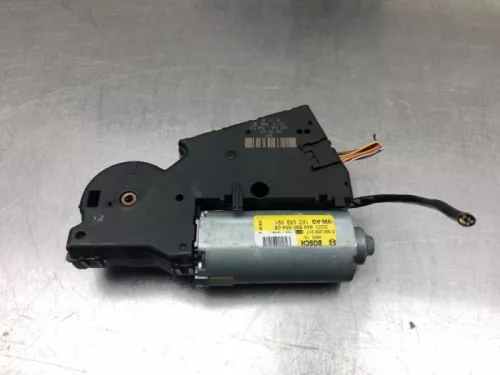 Schuifdak Motor-8096684 (20410925)
