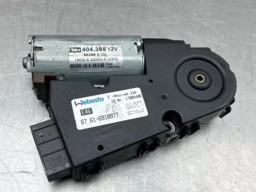 Schuifdak Motor-8281802 (22109372)