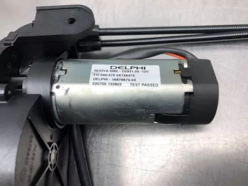 Schuifdeur motor rechts-8233557 (21353608)