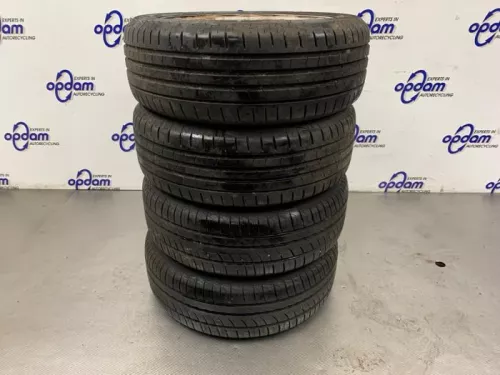 Sportvelgen Set-8118981 (22195175)