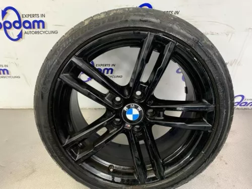 Sportvelgenset + banden-8169282 (22428049)