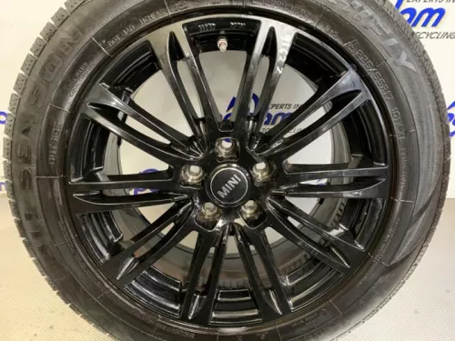 Sportvelgenset + banden-8224794 (22428054)