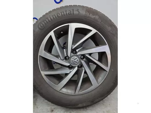 Sportvelgenset + banden-8316524 (22619360)