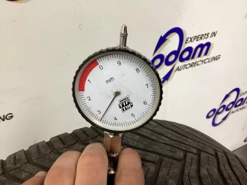 Sportvelgenset + banden-8264259 (22204644)