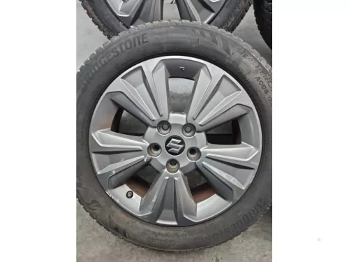 Sportvelgenset + winterbanden-8164298 (21828862)