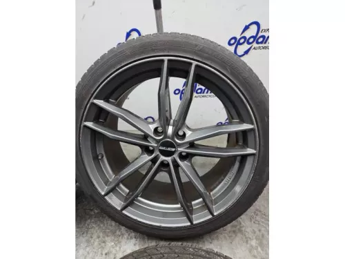 Sportvelgenset + winterbanden-8277657 (22543813)