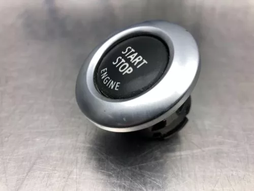 Start/Stop schakelaar-6725426