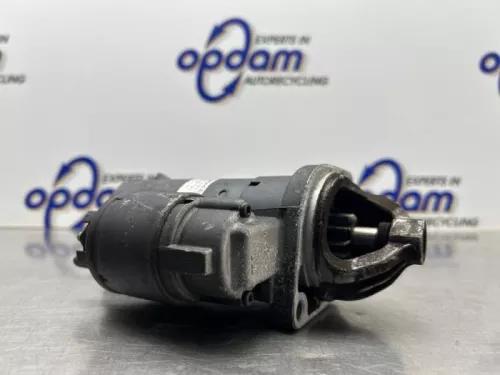 Startmotor-8221230
