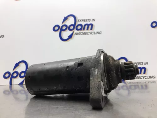 Startmotor-8190553