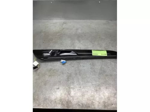 Stoelverstellings Schakelaar-8115269 Stoelverstellings Schakelaar-8115269