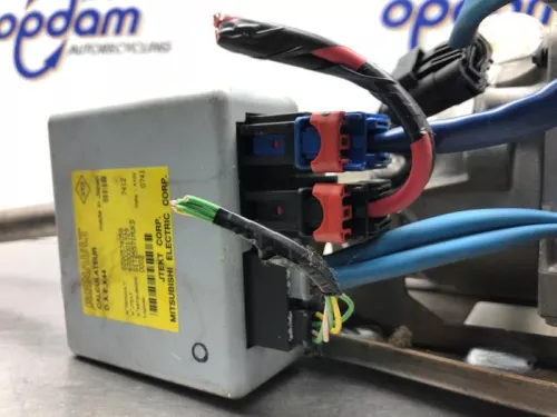 Stuurbekrachtiging Elektrisch-8205353 (21063019)
