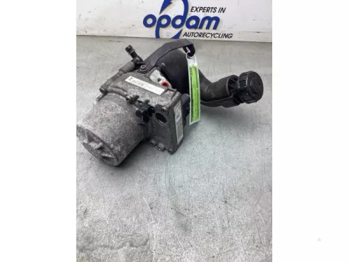 Stuurbekrachtiging Pomp-7868124 (22032730)