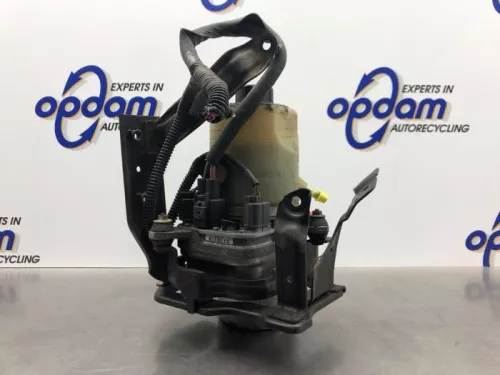Stuurbekrachtiging Pomp-8182733 (20672871)