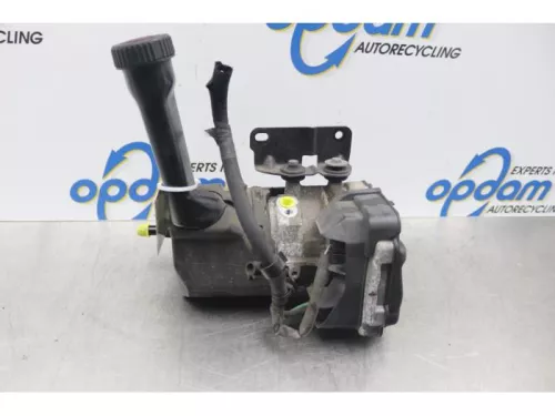 Stuurbekrachtiging Pomp-7588098 (14956266)