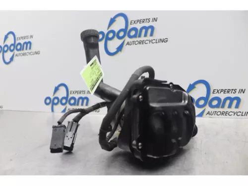 Stuurbekrachtiging Pomp-7878168 (14835779)